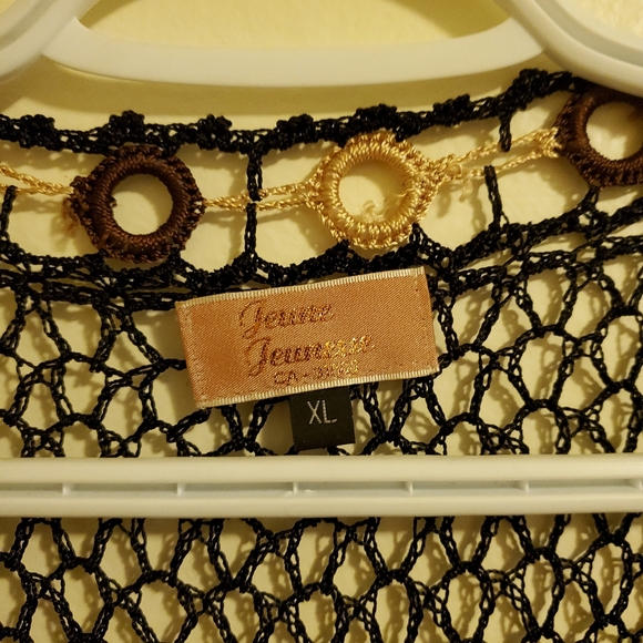 Beach Cover - Picture 2 of 6